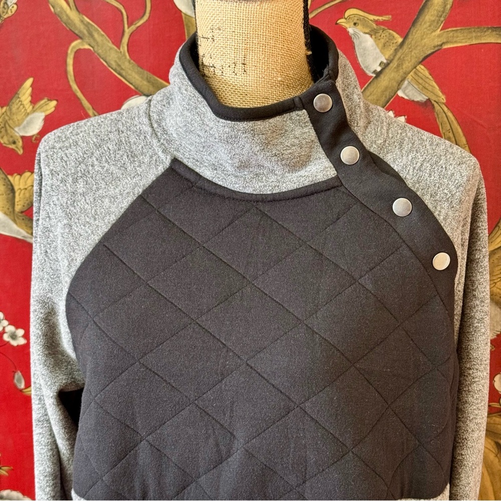 Women’s “Maurices” Quarter-button Fleece Top | #W44 - Picture 4 of 11